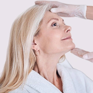 Rajeunissement complet du visage